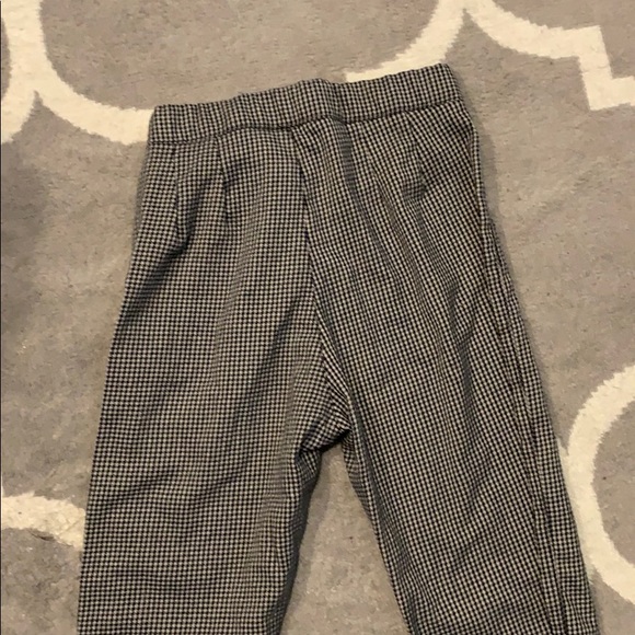Brandy Melville Pants - Picture 4 of 4